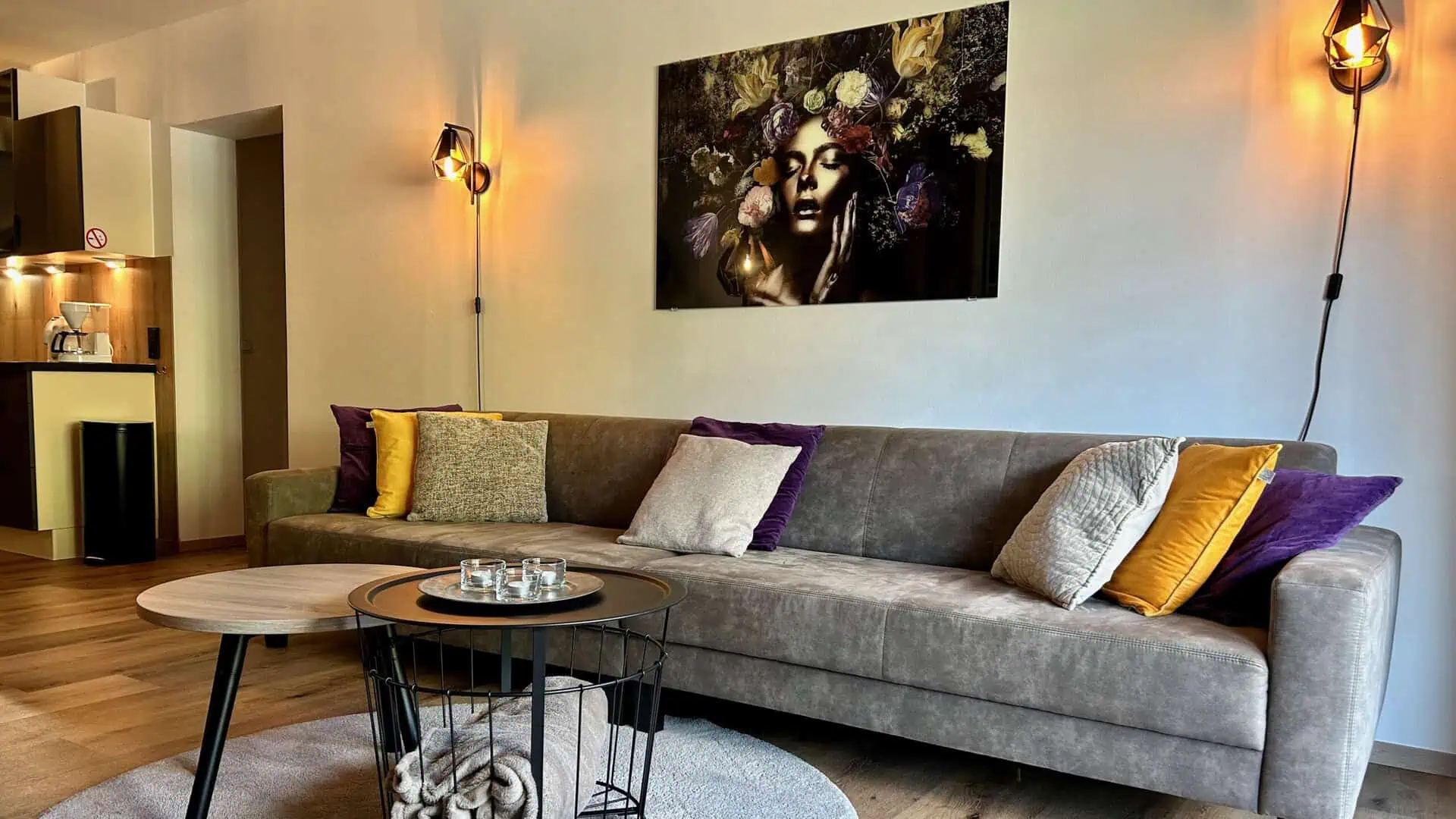 woonkamer-bank-schilderij
